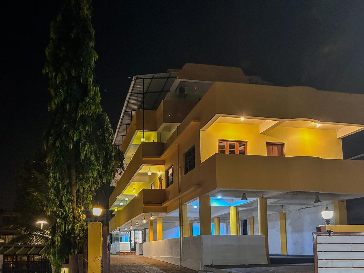 La Costa Residency Hotel Anjuna Ngoại thất bức ảnh