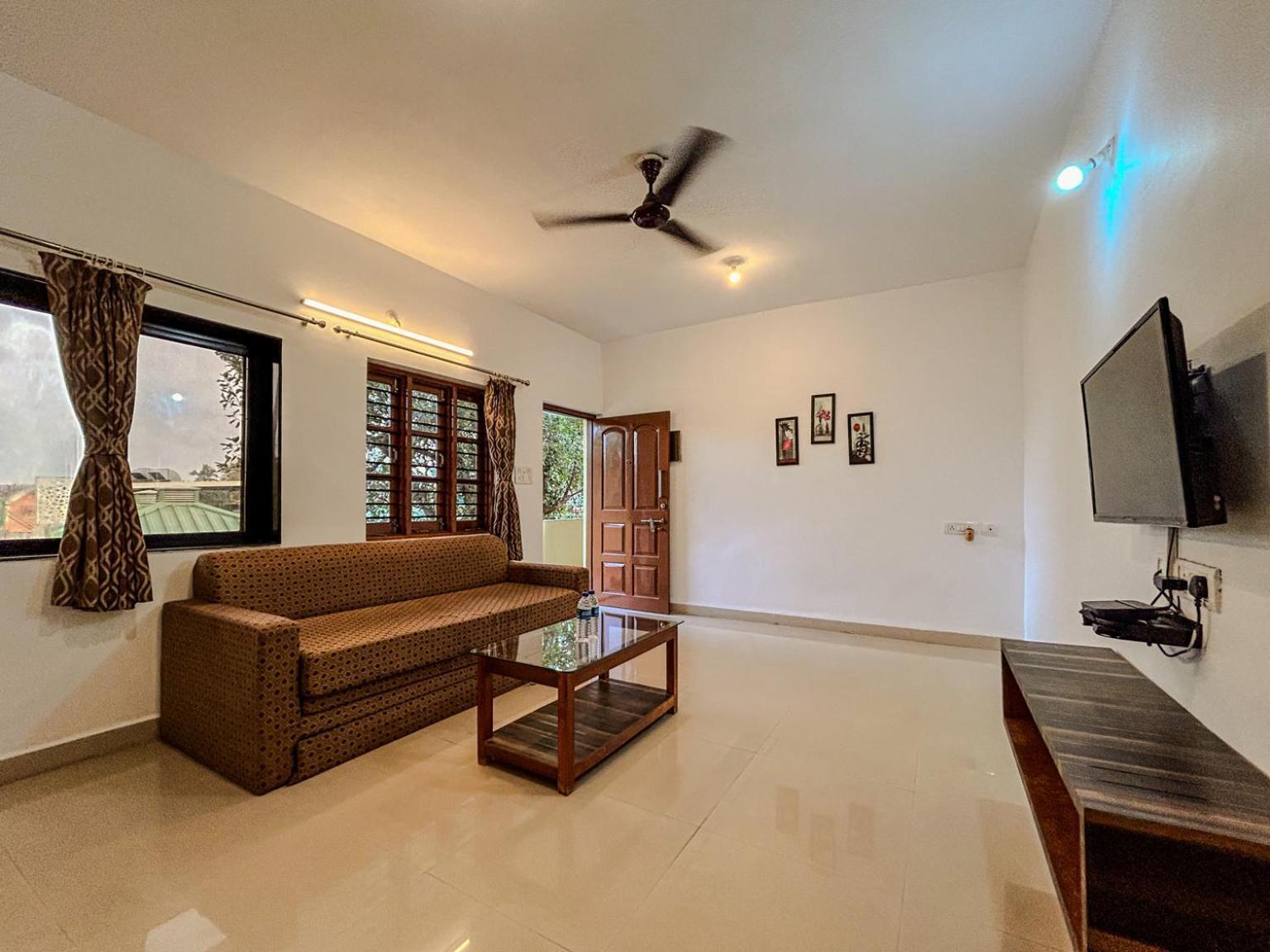 La Costa Residency Hotel Anjuna Ngoại thất bức ảnh