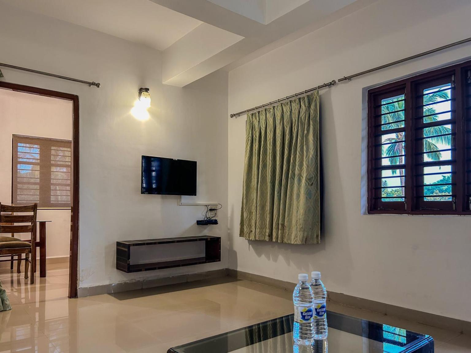 La Costa Residency Hotel Anjuna Ngoại thất bức ảnh